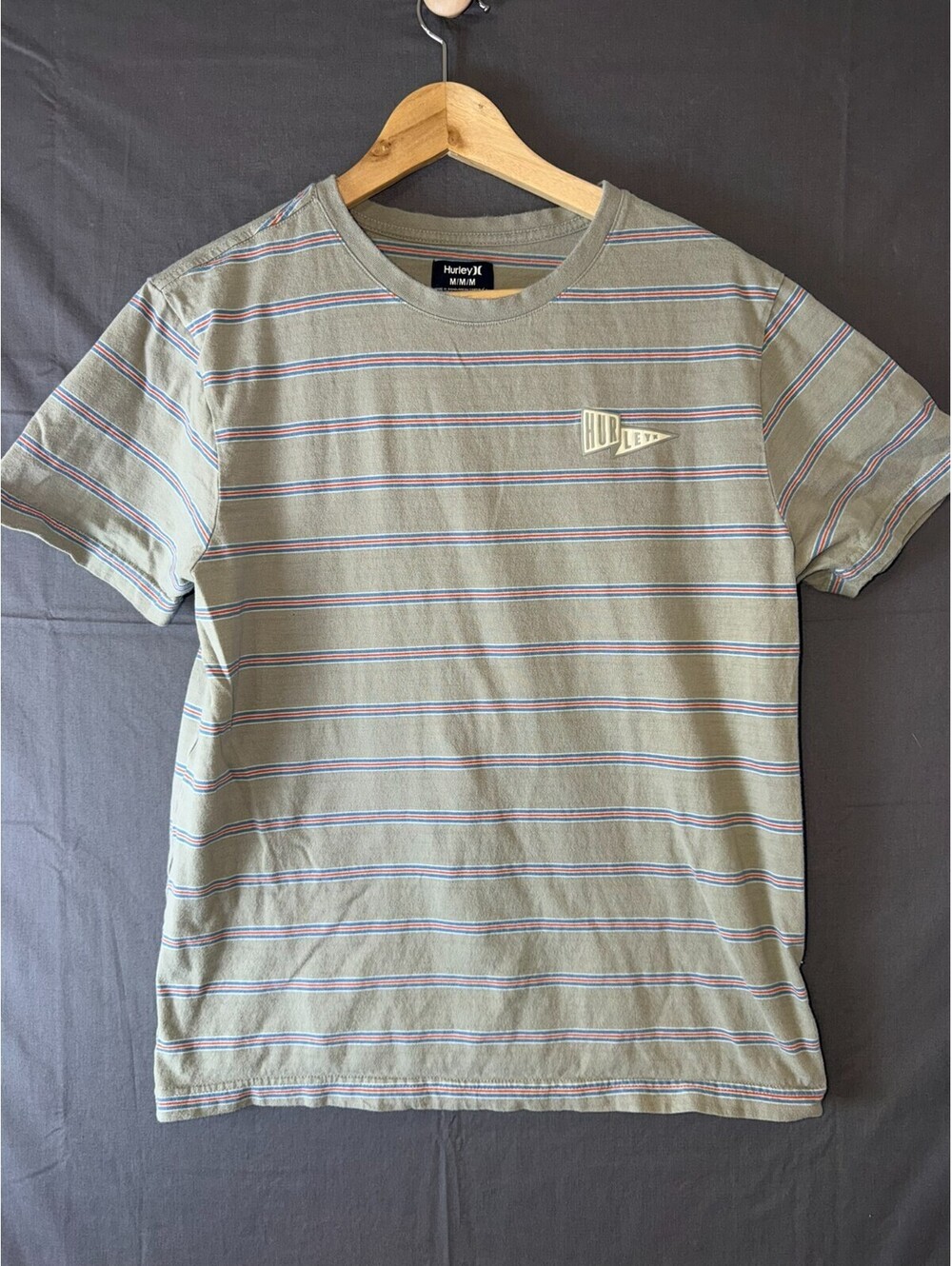 Hurley Striped T-Shirt Medium Olive Blue Red Logo Tee-oversized